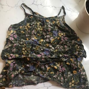 Girls dressy tank🌷